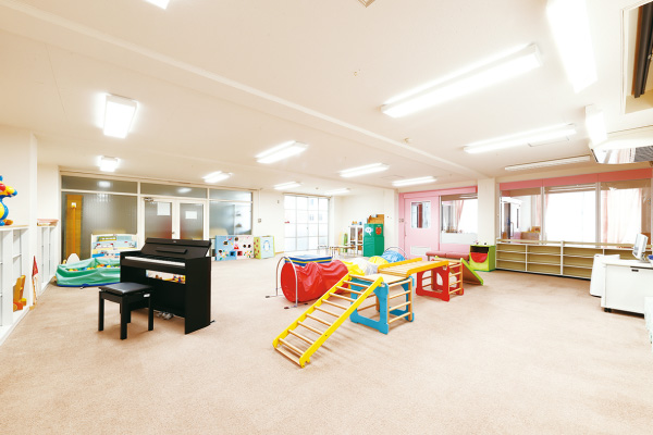 乳幼児総合研究所 子育て支援教プレイルーム（2号館1F）